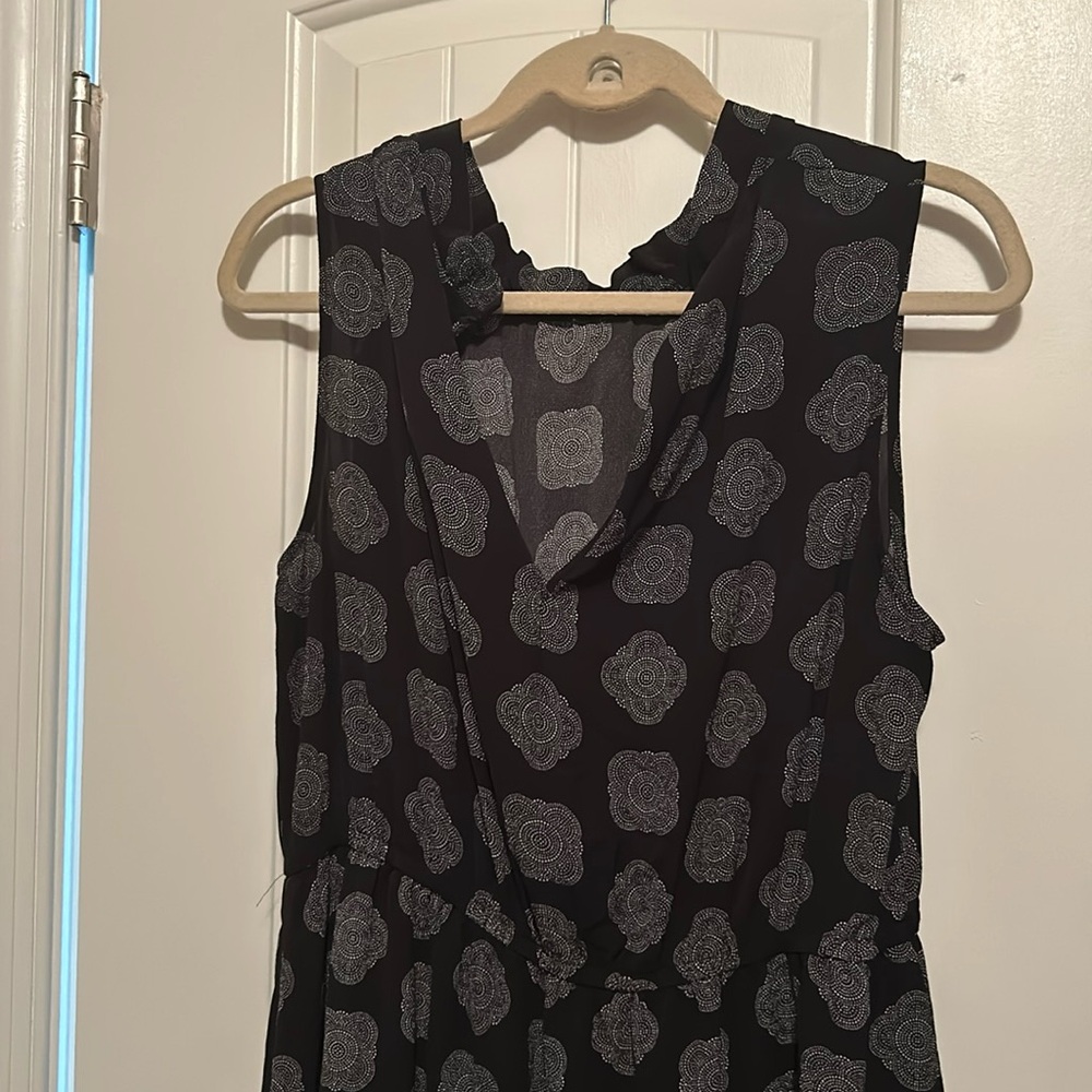 H & M sleevless dress